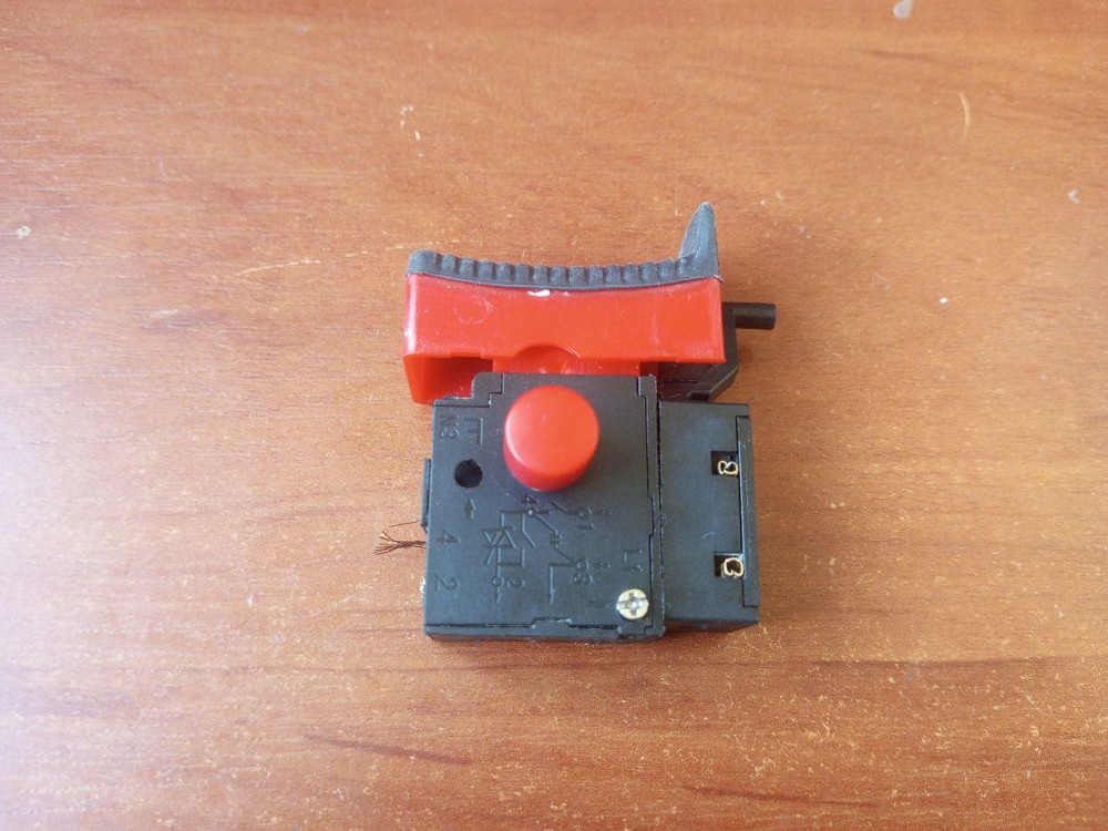 Кнопка для дрели PARKSIDE PSBM 750 B3 Полтава - изображение 1