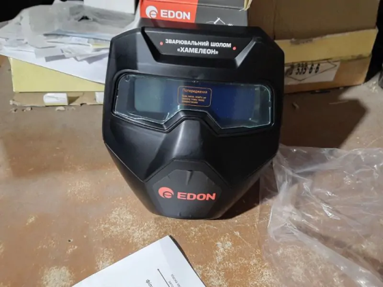Зварювальна маска хамелеон Edon ED 5000 : автозатемнення, 16 DIN, щиток зварника (ED5000) Київ