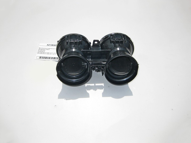 Mercedes-Benz  A2138307800 Вентиляційний дефлектор панелі приладів - торпеди центральний правий E-Class W213 Одесса - изображение 2