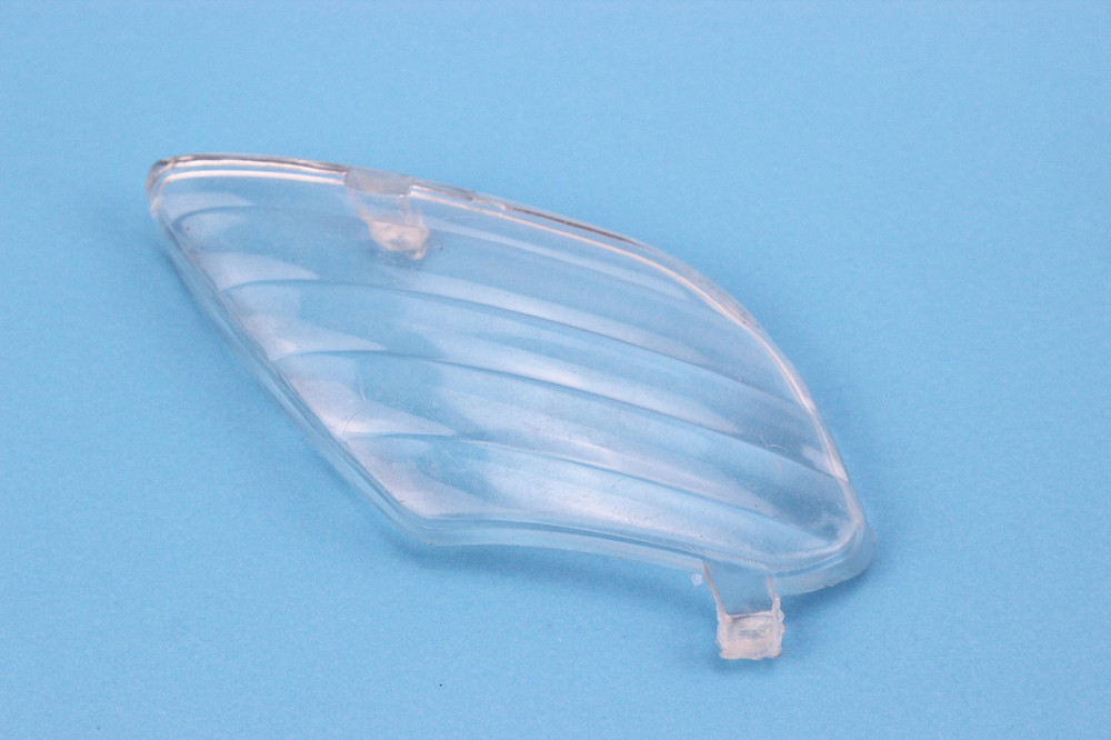 УЦІНКА ACTIVE пластик - "скло" передніх поворотів лів., прав. к-кт 2шт (подряпини, див. фото) Киев - изображение 2