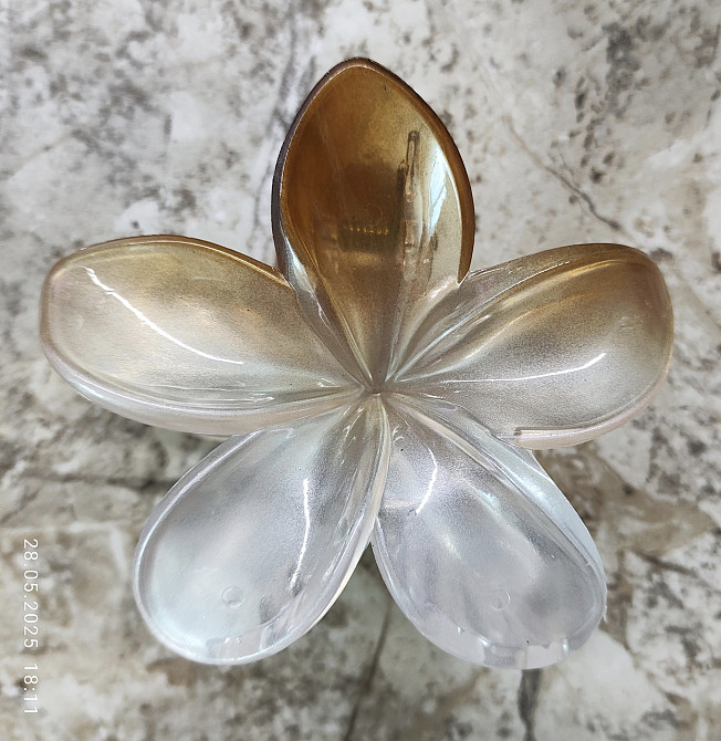 Заколка-крабік квітка 8 см Оранжевий Смела - изображение 1