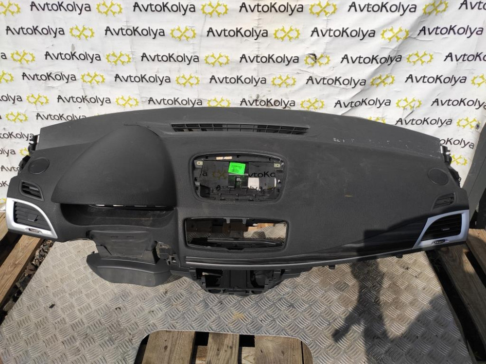 Панель салону передня (торпедо) Renault Megane III 2008-2015 (681000022R) Ковель - изображение 2