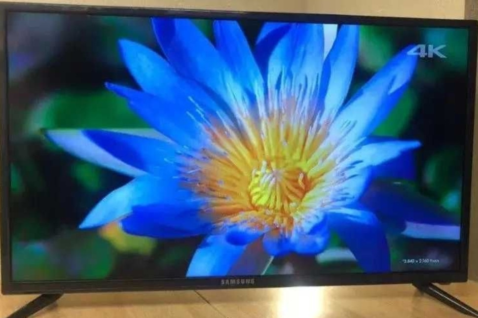 Телевізор: Samsung 42" 4K Smart TV T2 Харків - фото 6