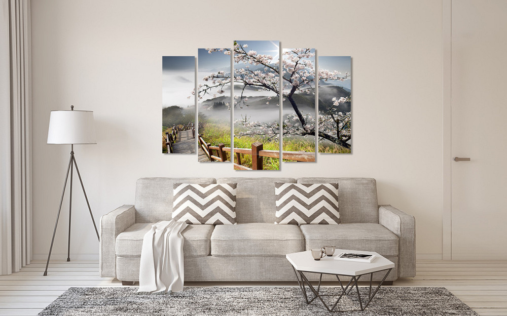Модульна картина у вітальню/спальню  Сакура в пейзажі гір LM001_5 110x160 см Київ - фото 2