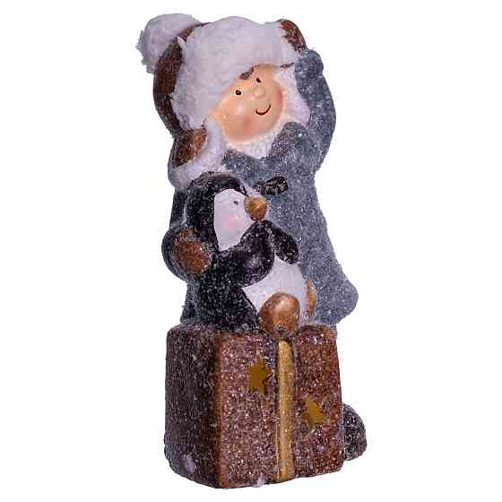 Девочка с подарком - новогодняя фигурка с подсветкой Киев