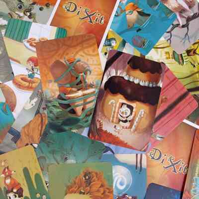 Настільна гра Аsmodee Dixit 4: Origins (Діксіт 4: Джерела) (1001) Вінниця