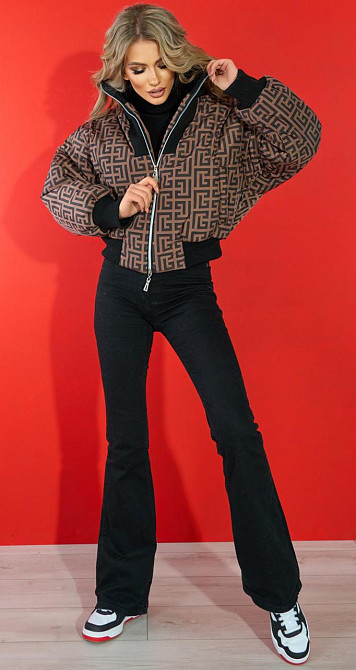 Коротка об'ємна куртка (42) Київ - фото 3