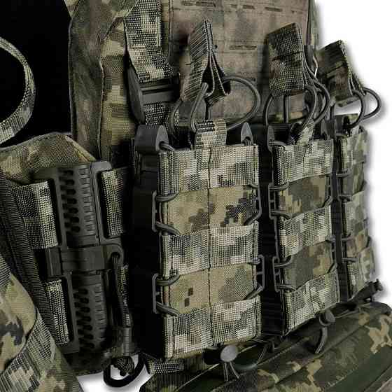 Чоловіча плитоноска піксель тактична плитоноска комплект з підсумками  з швидким скиданням штурмова плитоноска     WAR Львів