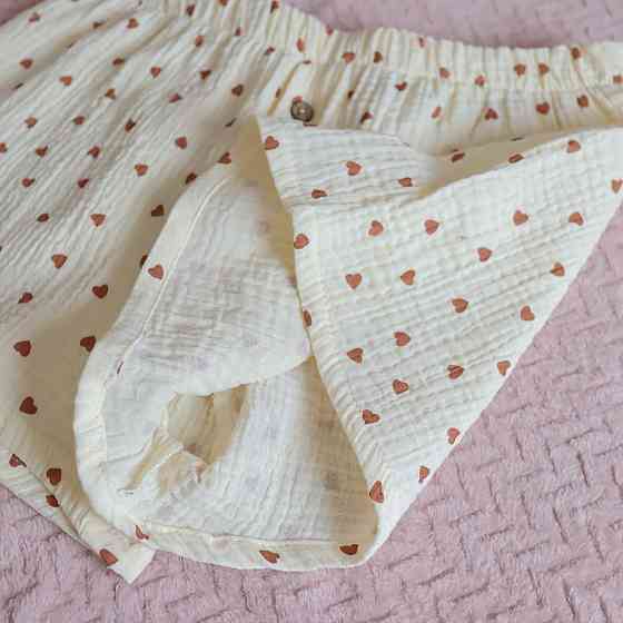 Муслінові чоловічі труси-шорти коричневі сердечка на ванільному Кам'янець-Подільський