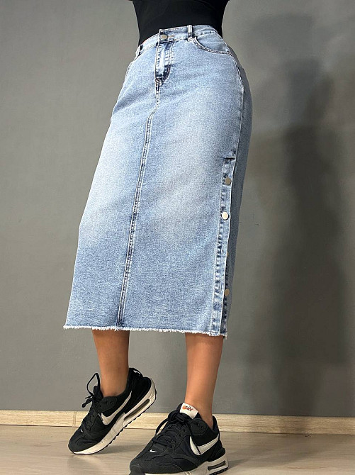 Юбка женская джинсовая Liana 558-559 миди прямая стрейчевая с разрезами на пуговицах голубая, голубой, З2, 32, 89 см, 112 см Киев - изображение 4