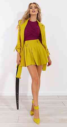 Костюм зі спідницею (42) Київ