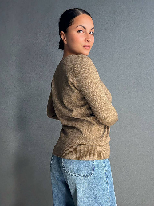 Светр жіночий A-N 02493 букле з ґудзиками тонкий і теплий базовий, коричневий, one size Київ - фото 19