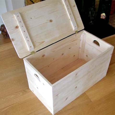 Сундук напольный 