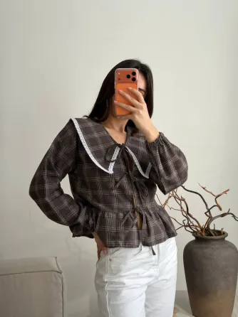 Стильна жіноча картата сорочка з мереживом Одеса