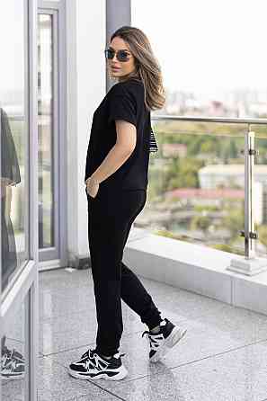 Спортивный костюм с футболкой 