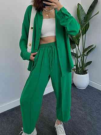 Женский легкий брючный костюм двойка: рубашка и брюки американский креп Зелёный, 44/46 Одесса