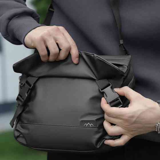 Чоловіча чорна сумка з кишенями на замку Pobedov Modest Київ