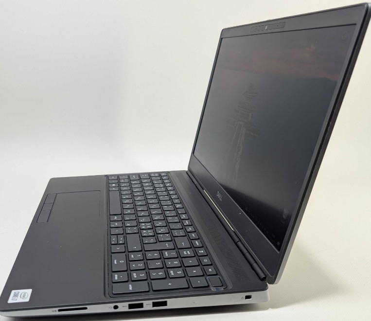 Ноутбук Dell Precision 7550
- Windows 10 Pro Київ - фото 6