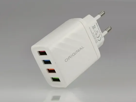 Мережевий зарядний пристрій AR-240 220В 2.4A з 4 USB-портами Original для смартфонів, планшетів і гаджетів Одеса