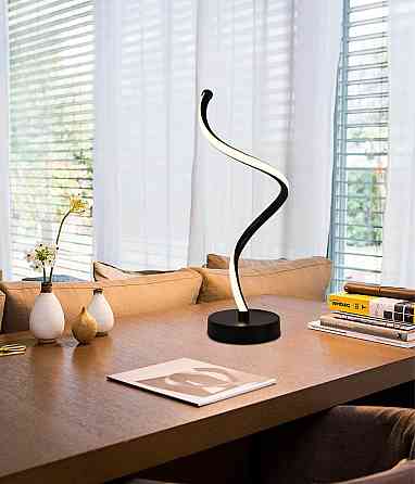 Настільний світильник TD2033, Чорний Коломия