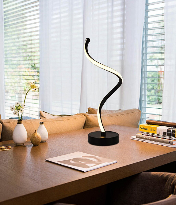 Настільний світильник TD2033, Чорний Коломия - фото 1