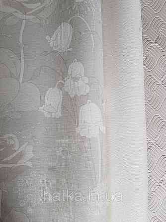 Шпалери вінілові Lutece Melody 51197007 квіти троянди дзвіночки листя білі бежеві на світло-сірому тлі Київ