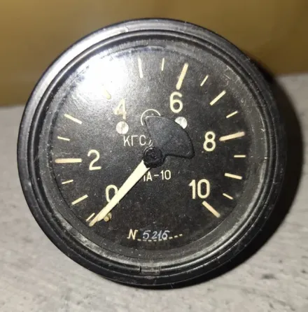 Манометр авіаційний МА-10 Сумы