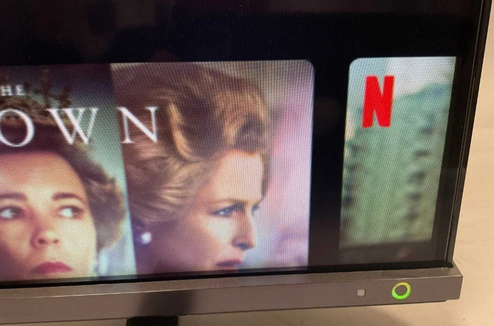 Телевизор Безрамный: 65