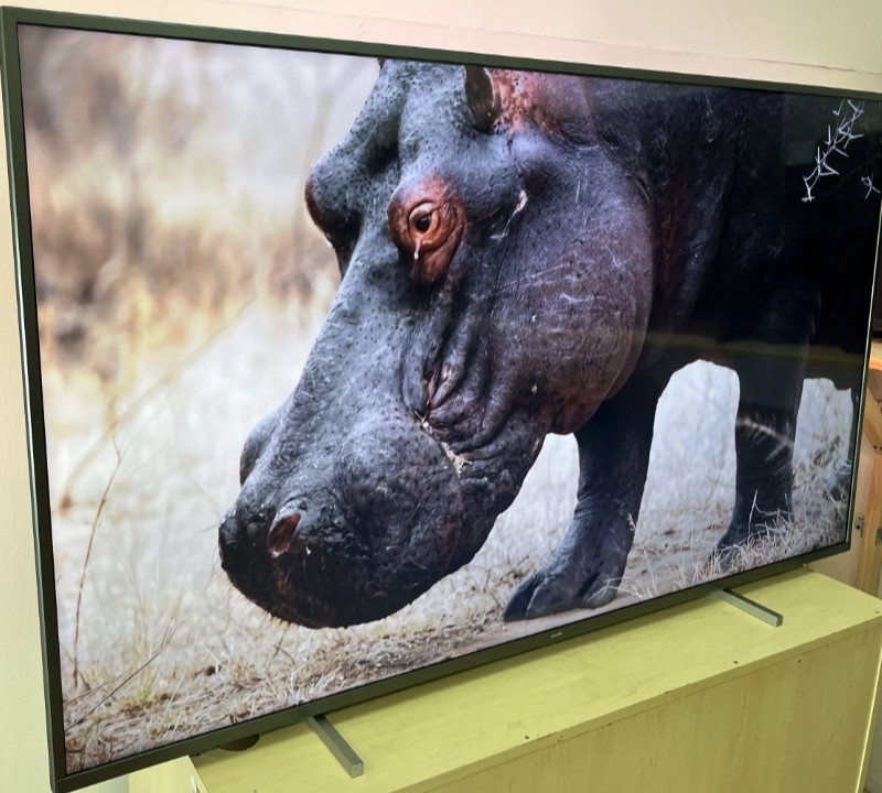 Телевизор 65