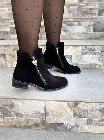 Vesna Черевики жіночі VESNA 2421 чорні (зима, замша натуральна) (1117) 38р.39р. 38 Коломия