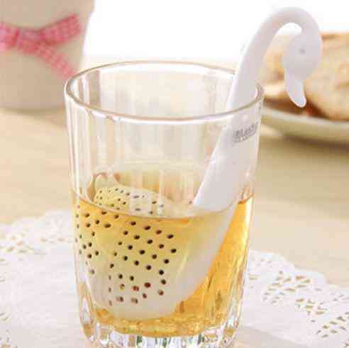 Ситечко для чаю "Лебідь" білий - довжина 13см, пластик Київ