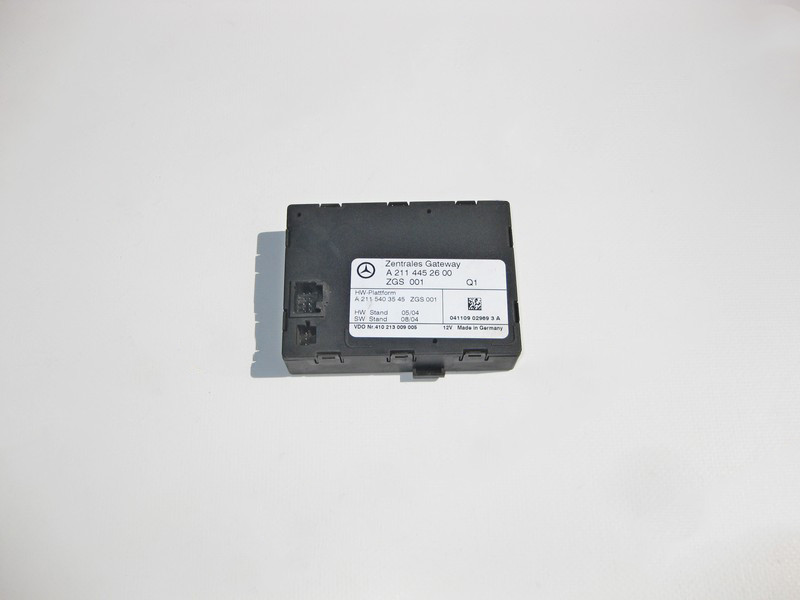 Mercedes-Benz  A2115403545 Блок управління Zentrales Gateway ZGW E-class W211 C-class W203 SLK R171 CL C215 S-class short W220 SLR McLaren C199 SL R23 Одесса - изображение 1
