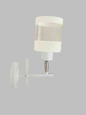 VALESO Бра настінне VALESO B-6970C/1 скляний плафон E27 Білий+Хром 6970C/1 Коломия