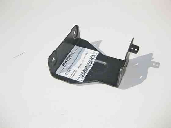 Mercedes-Benz  A2203202643 Кронштейн проводів на підсилювачі переднього бампера S-Class W220 Одесса