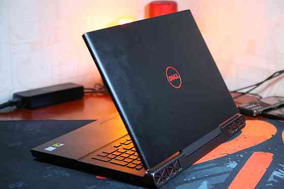 Игровой ноутбук Dell Inspiron 15 7000 Full HD i5-7300HQ / 12 gb / Ssd 480 gb Идеальное состояние Киев
