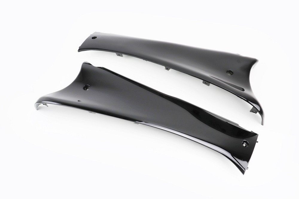 пластик - нижній бічний лівий + правий к-кт 2шт, ЧОРНИЙ Киев - изображение 1