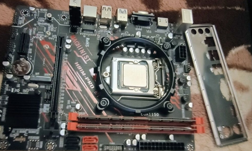 Комплект s1150 i7 Intel Xeon 1246v3 + H81 + 16GB DDR3. Харків - фото 3