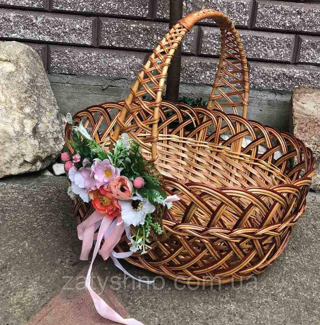 Корзина пасхальная  из лозы плетеная с цветком Киев - изображение 3