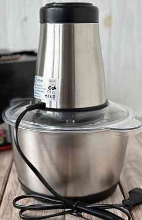 ПОТУЖНИЙ! Німецький подрібнювач 1500 Вт Київ