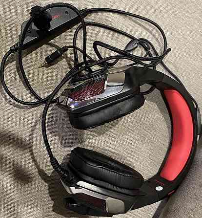 Игровая гарнитура Hunterspider Gaming V4 с LED подсветкой. Харьков