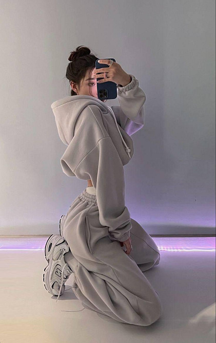 Женский утепленный стильный костюм двойка: худи и джоггеры трехнить на флисе Одесса - изображение 4