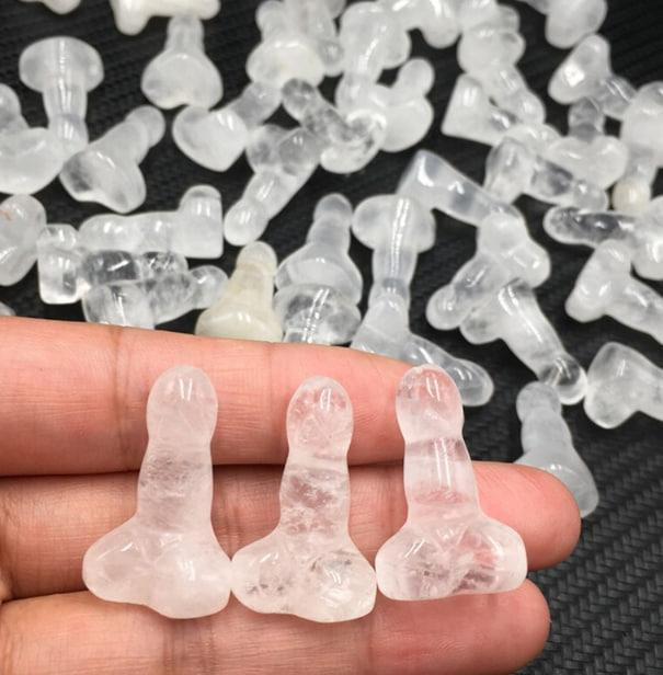 Міні фігурка із натурального чистого кварцу 3.8 мм. Натуральний камінь для медитації. Кристалічний ф Київ - фото 1