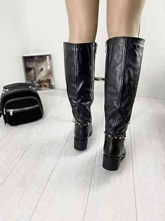 Injers Чоботи жіночі INJERS чорні натуральна шкіра з хутром висота 41см каблук 5см обхват 37-39 Коломия