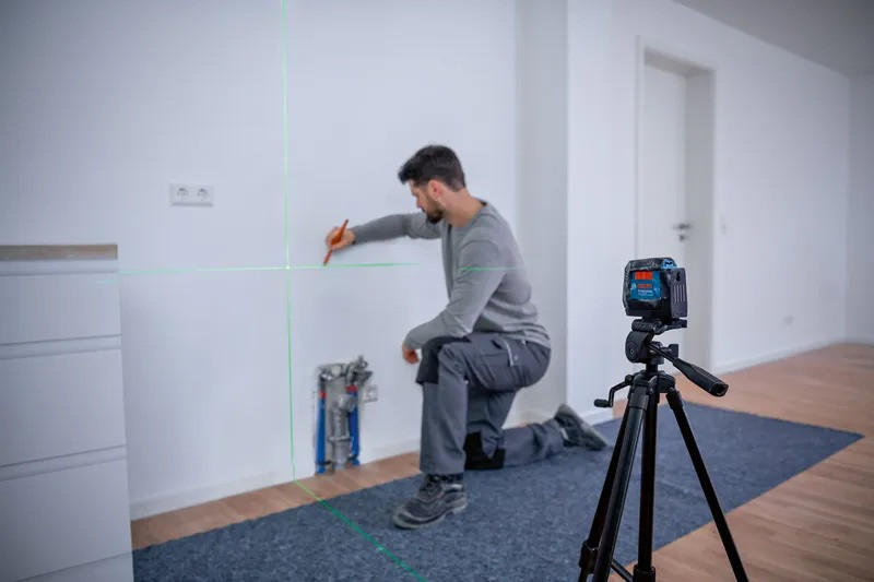 Лазерный нивелир Bosch GLL 12-22 G Professional, зеленый луч, 12 м, IP55, чехол Киев - изображение 4
