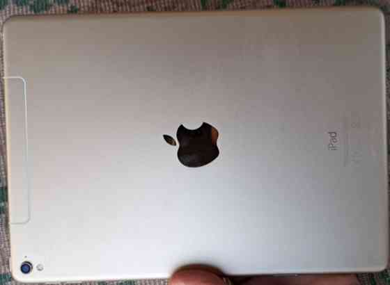 Планшет APPLE A1674 iPad 9.7 Pro Wi-fi 4G 32Gb. Киев