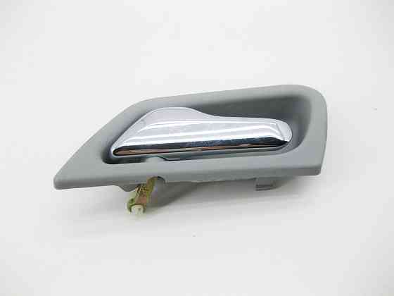 Mercedes-Benz  A2037273528 7213 Внутрішня ручка відкриття передніх лівих дверей сіра C-Class W203 Одесса