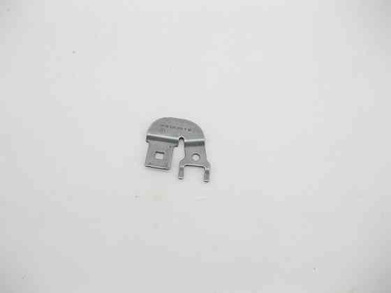 Mercedes-Benz  A6422031040 Кронштейн - тримач перемикаючого клапана водяного насоса S-Class W221 W222 E-Class W212 C207 W213 C238 GLC X253 Одесса