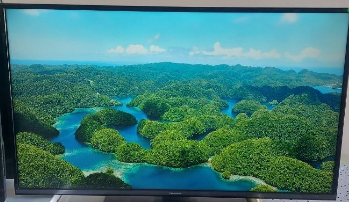 Телевизор Panasonic 43 Киев - изображение 3