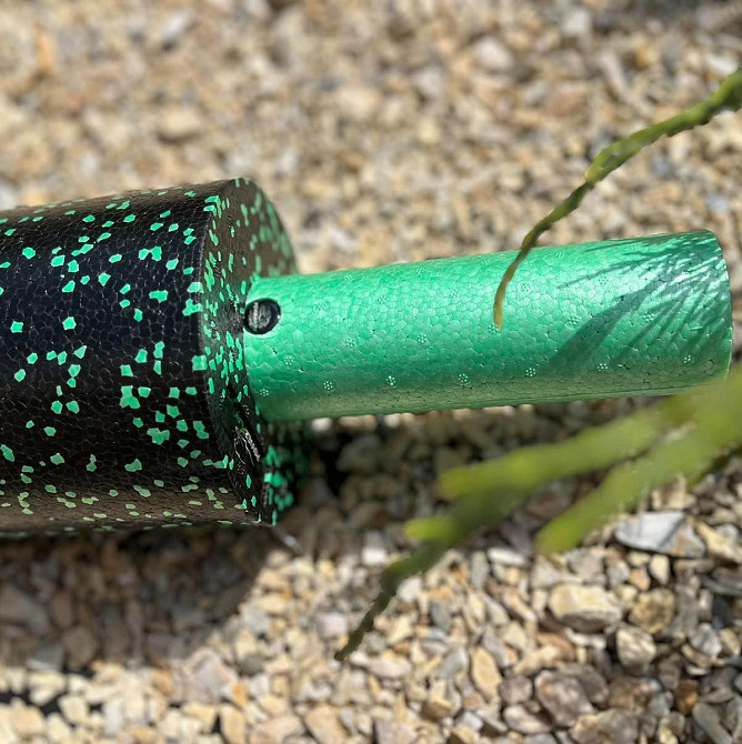 Масажний ролик (роллер) гладкий PowerPlay PP-4348 2 in 1 EPP Foam Roller Чорно/Зелений (33x14см.) Кам'янське - фото 5