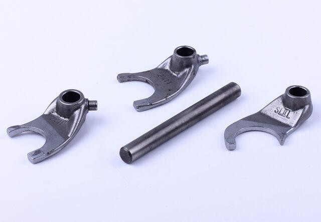 Вилки переключения передач, к-т: вал 1 шт. + вилка 3 шт. мотоцикл СВ125/150 Мукачево - изображение 1